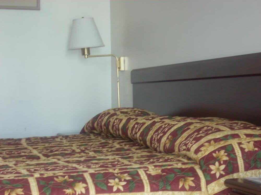 Economy Inn Monterey Seaside Extérieur photo